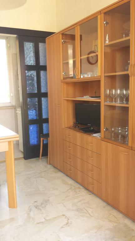 Valter Apartment Пиетра Лигуре Екстериор снимка