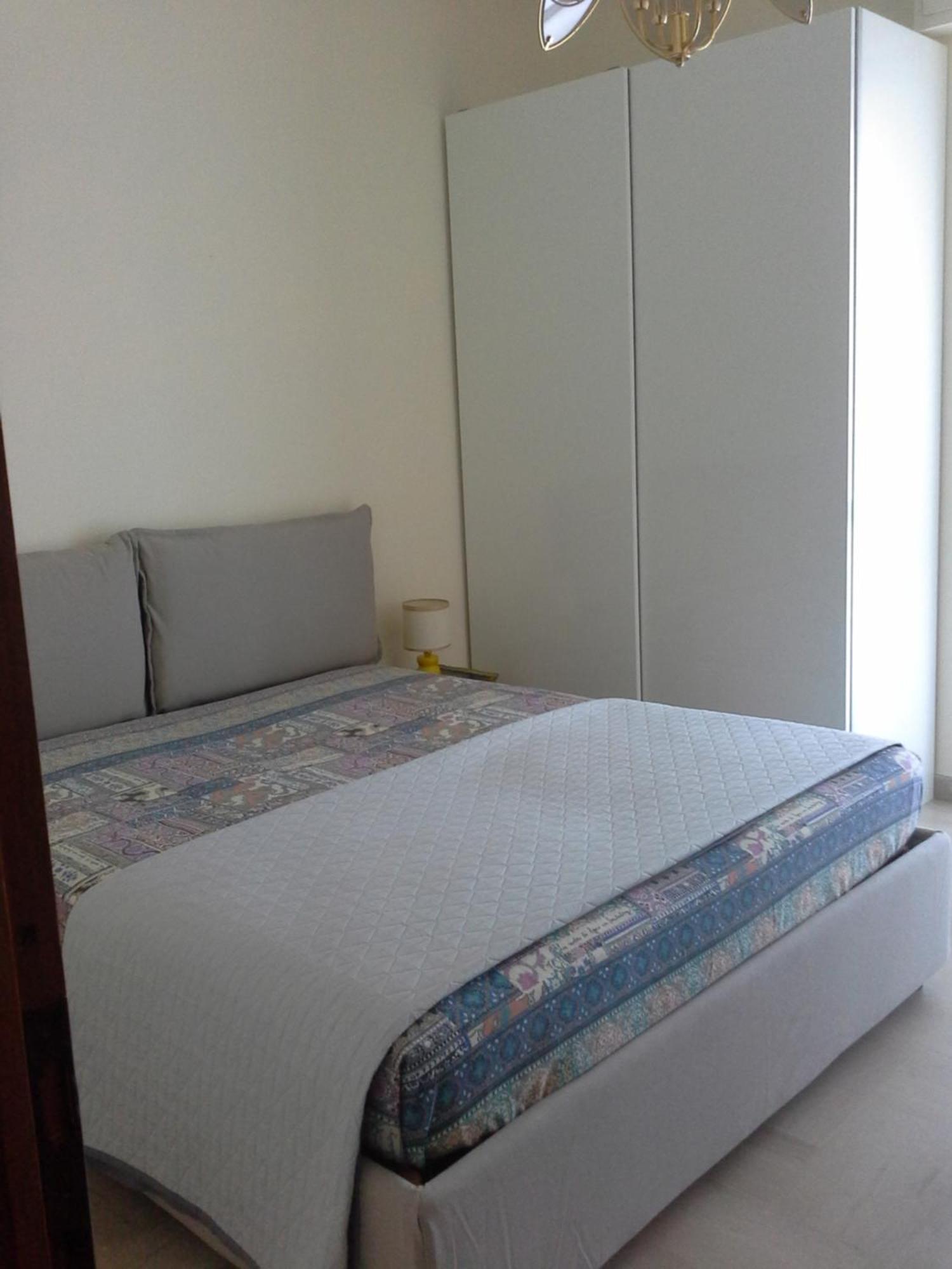 Valter Apartment Пиетра Лигуре Екстериор снимка